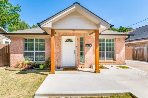 3631 Morris St, Dallas, TX 75212