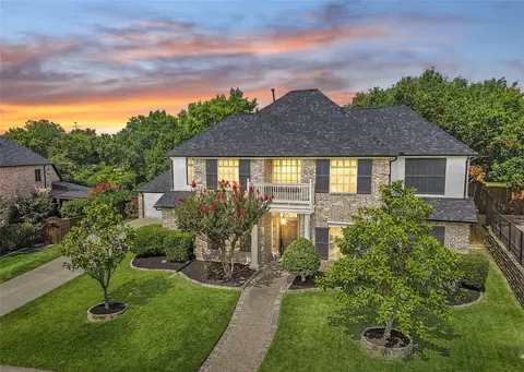 3203 Shore View Dr, Highland Village, TX 75077