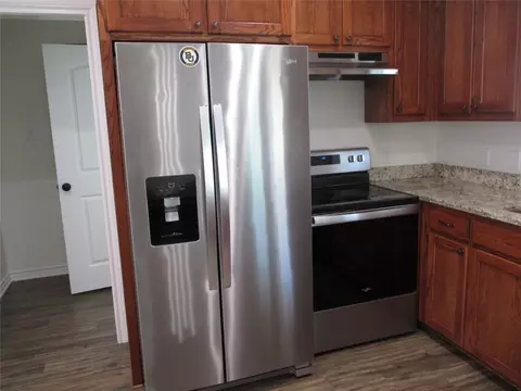 Kitchen - 148 Mill St, Emory, TX 75440 photo 4 of 4