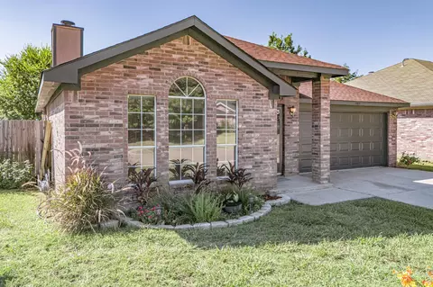 3304 Scenic Glen Dr, Mansfield, TX 76063