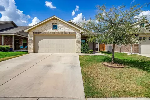 5824 Honey Creek St, Fort Worth, TX 76179