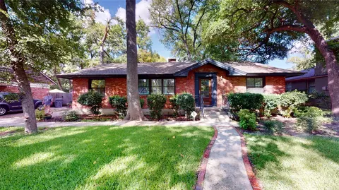 950 Sylvania Dr, Dallas, TX 75218