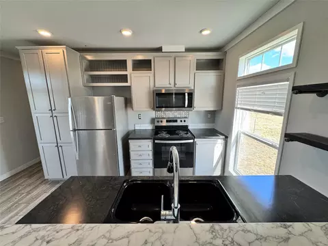 10435 County Road 165, Bangs, TX 76823 photo 3