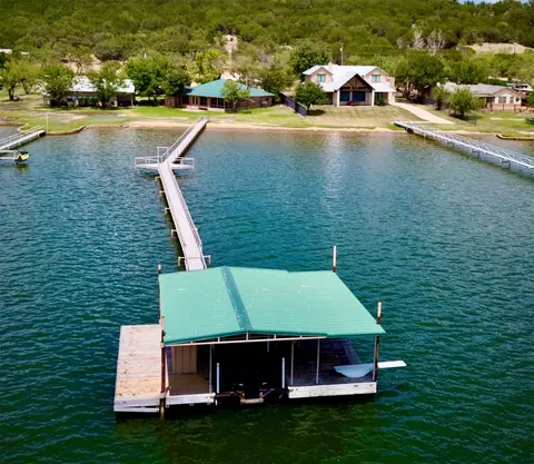 4453 Chapel Rd, Graham, TX 76450