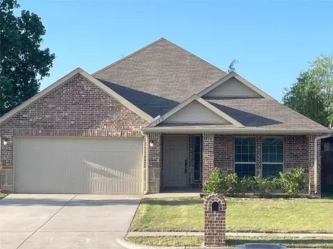 119 Frank St, Greenville, TX 75402