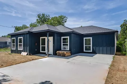 1419 S Fitzhugh Ave, Dallas, TX 75223