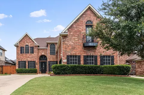 9706 Peach Tree Ln, Rowlett, TX 75089