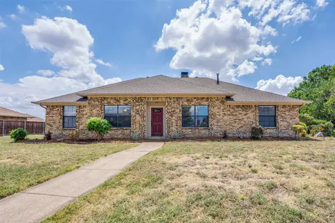 2604 Appledale Ln, Dallas, TX 75287
