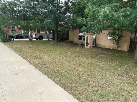 418 E Main St, Lewisville, TX 75057