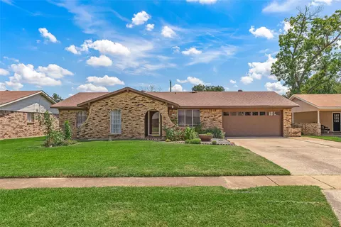 2012 Brent St, Bossier City, LA 71112