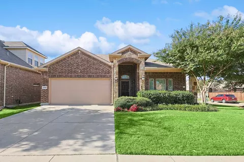 2900 Cedar Ridge Ln, Fort Worth, TX 76177