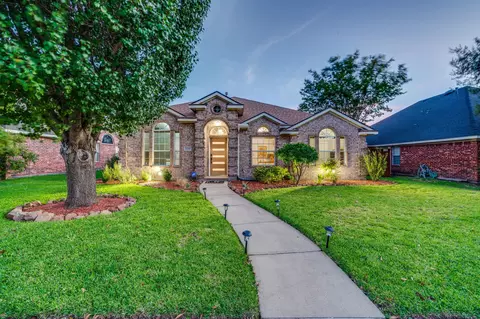 10901 Tree Shadow Ln, Frisco, TX 75035