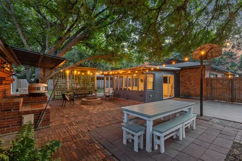 9480 N County Rd, Frisco, TX 75033