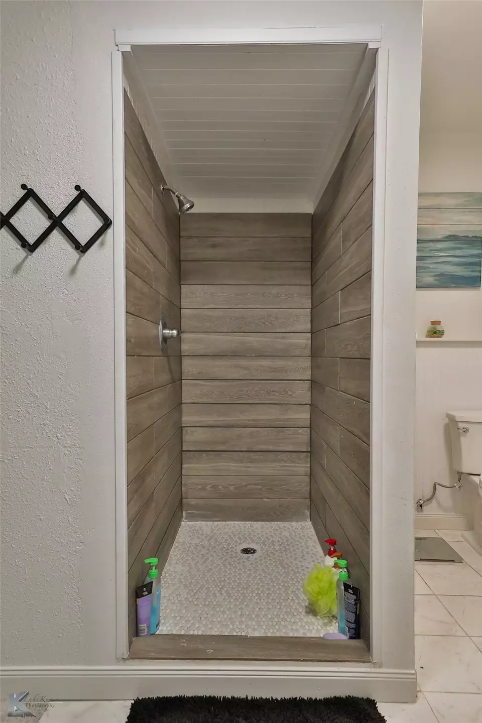 Bath - 510 W Plummer St, Eastland, TX 76448 photo 5 of 5
