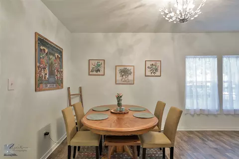 Dining - 510 W Plummer St, Eastland, TX 76448 photo 1 of 3