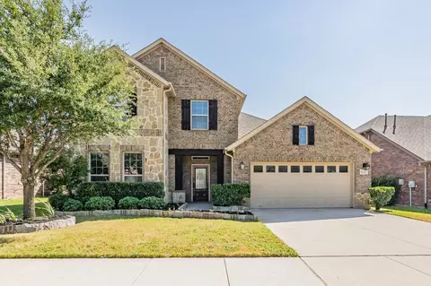 9211 Moon River Ct, Arlington, TX 76002