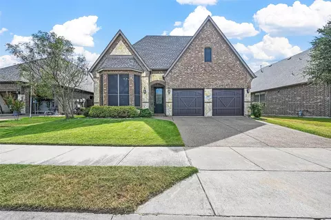 595 Deverson Dr, Rockwall, TX 75087
