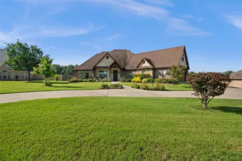 19519 Dove Ridge Ln, Lindale, TX 75771