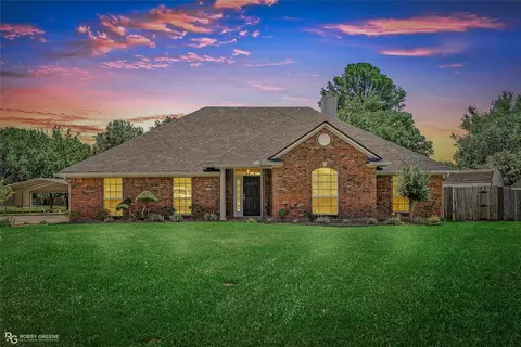 105 Pinehurst Pl #1, Benton, LA 71006