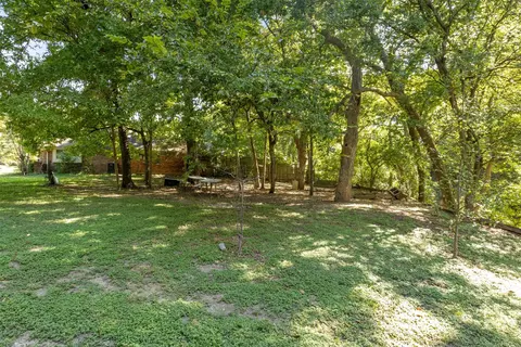 738 Mill Creek Rd, Lancaster, TX 75146
