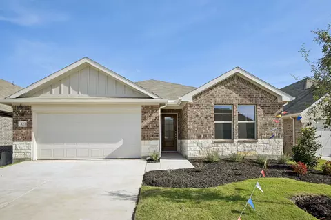 527 Loch Dr, Sherman, TX 75092