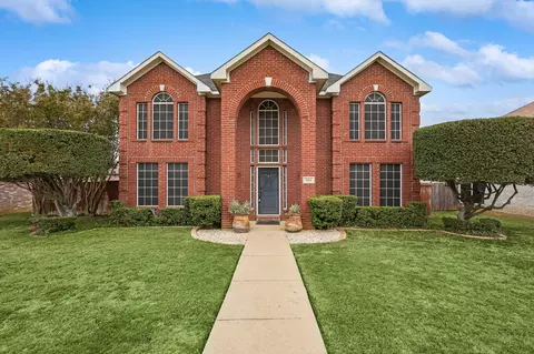 1415 Primrose Ln, Lewisville, TX 75077