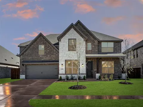 136 Goldfinch Rd, Joshua, TX 76058