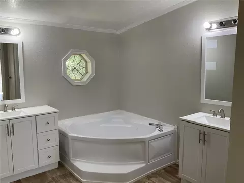 191 Dorflinger Ct, Boyd, TX 76023 photo 17