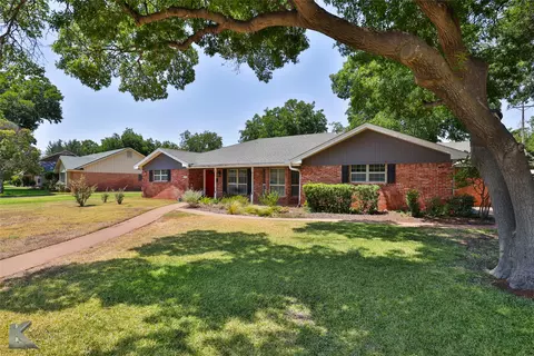 2018 Old Orchard Rd, Abilene, TX 79605