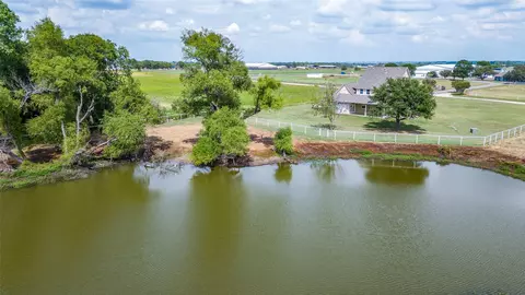 View/Area - 10200 Zipper Rd, Pilot Point, TX 76258 photo 1 of 4