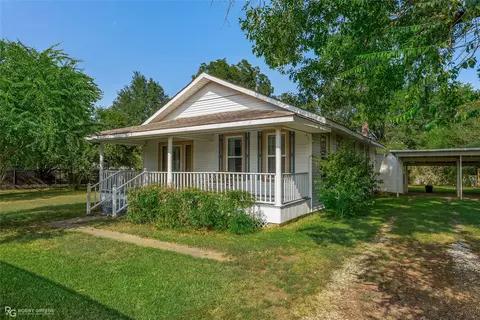 209 N Arkansas St, Plain Dealing, LA 71064