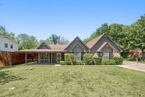 1700 Kendolph Dr, Denton, TX 76205