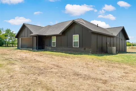 2170 Farm Road 196, Pattonville, TX 75468