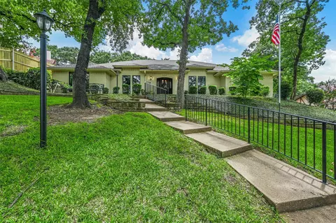 2728 Steamboat Cir, Arlington, TX 76006