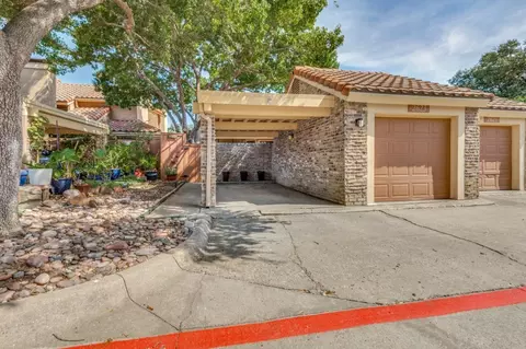 2623 Entrada Blvd #1, Irving, TX 75038