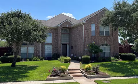3820 Menard Dr, Carrollton, TX 75010