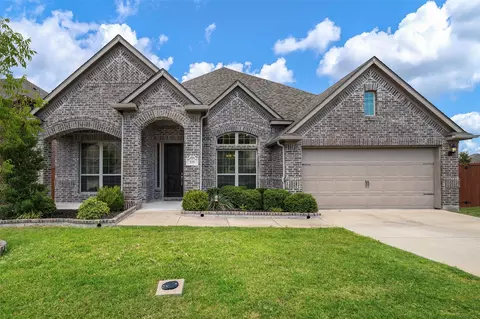939 Bentley Dr, Roanoke, TX 76262