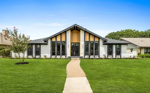 9049 Maple Glen Dr, Dallas, TX 75231