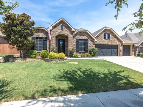 645 Fall Wood Trl, Fort Worth, TX 76131