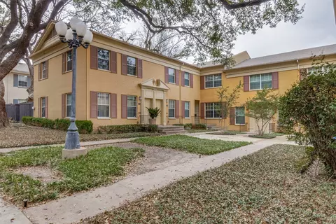 4741 Bradford Dr #4741B, Dallas, TX 75219