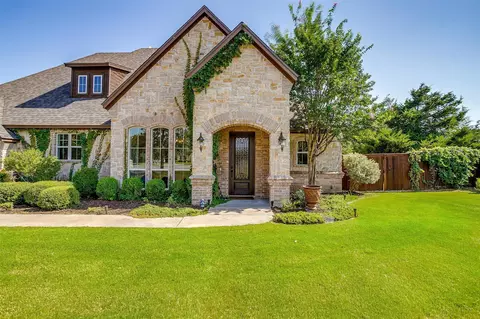 162 Oakwood Creek Ln, Weatherford, TX 76088