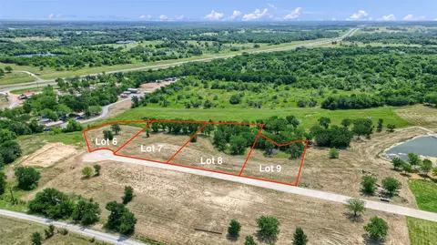 185 Red Bird Ln, Bells, TX 75414