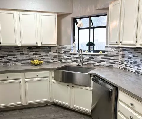 16301 Ledgemont Ln #169, Addison, TX 75001