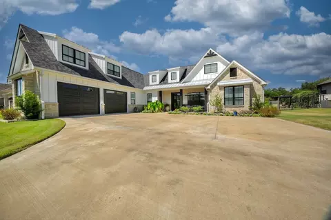 218 Winged Foot Dr, Hideaway, TX 75771