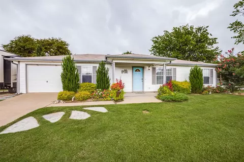708 Kontiki Dr, Tool, TX 75143