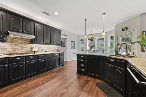 2950 Lakeside Dr, Highland Village, TX 75077