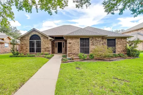 322 Still Forest Dr, Coppell, TX 75019