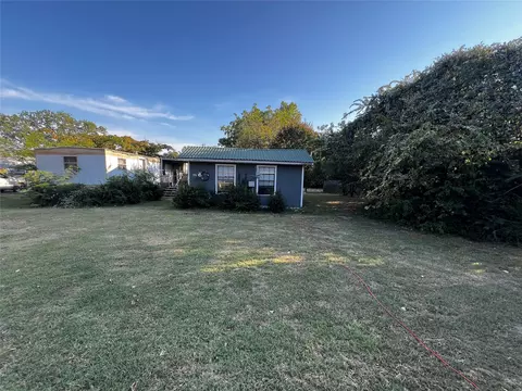 398 Arnold Dr, Gordonville, TX 76245