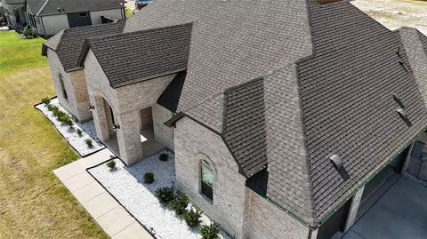 60 Tamminga Trl, Waxahachie, TX 75167