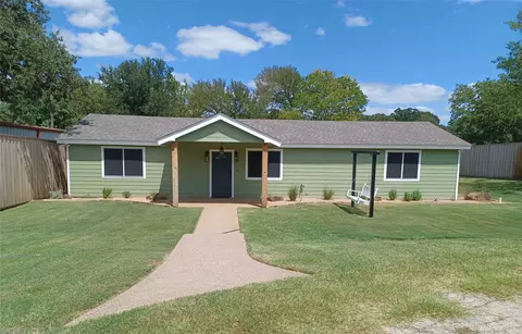 8740 Brooks Rd, Burleson, TX 76028